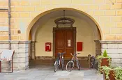 Die Post im Palazzo della Torre